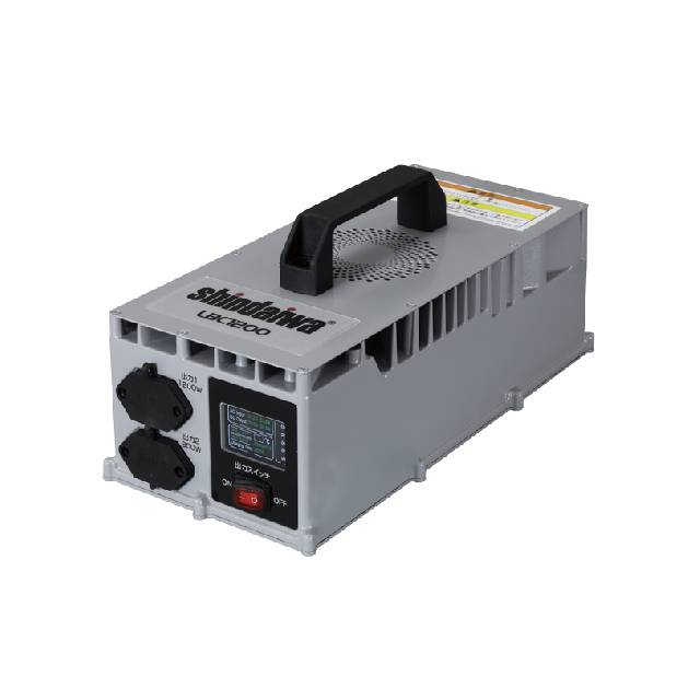 新ダイワ　充電器　LBC1200